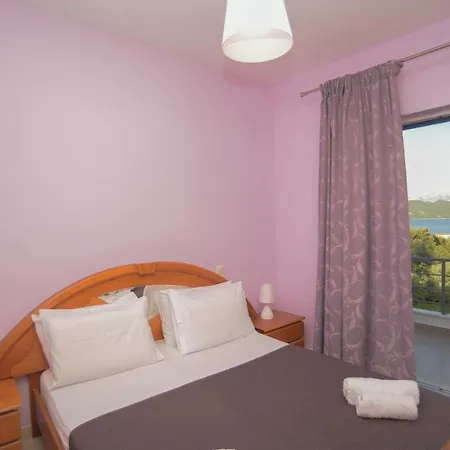 Villa Elina's Maisonette Episkopos