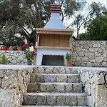 Villa Elina's Maisonette Episkopos