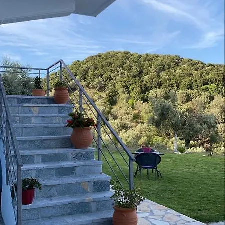 Elina's Maisonette *