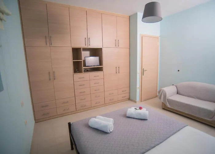 Villa Elina's Maisonette Episkopos