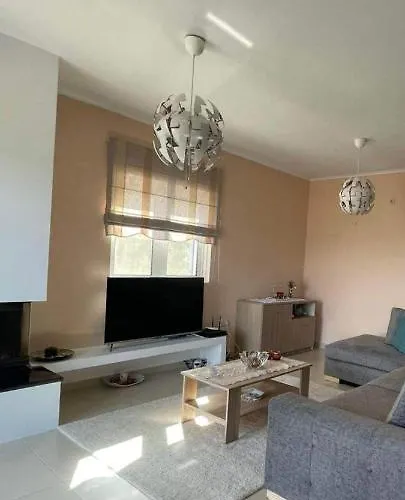 Villa Elina's Maisonette *